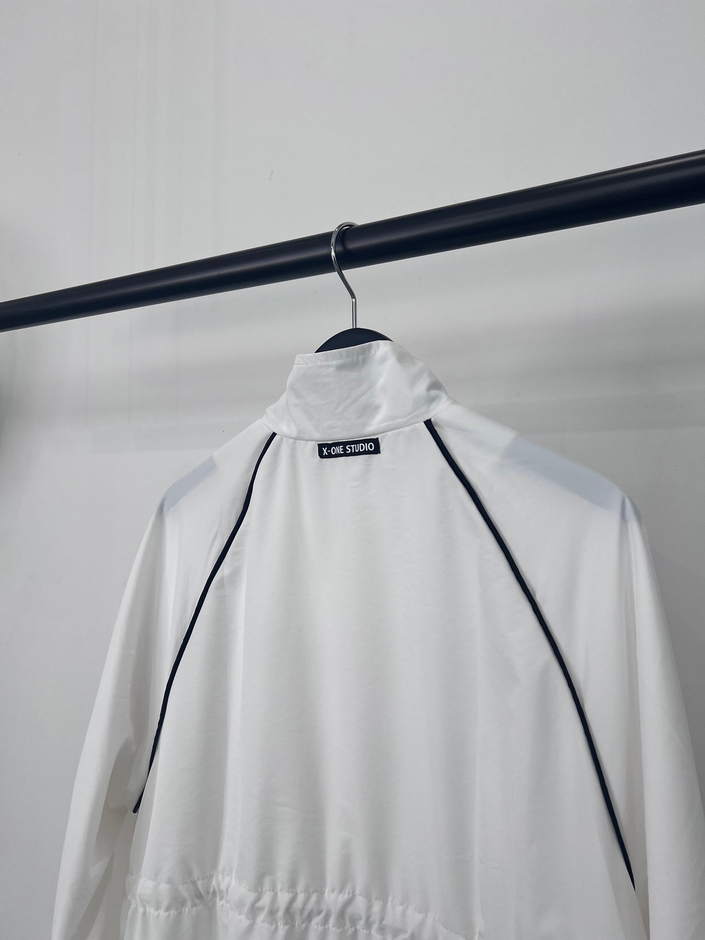 TECHNICAL NYLON COAT "WHITE"