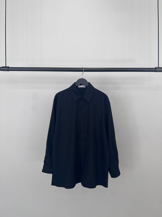 BACK SLIT SHIRT "BLACK"