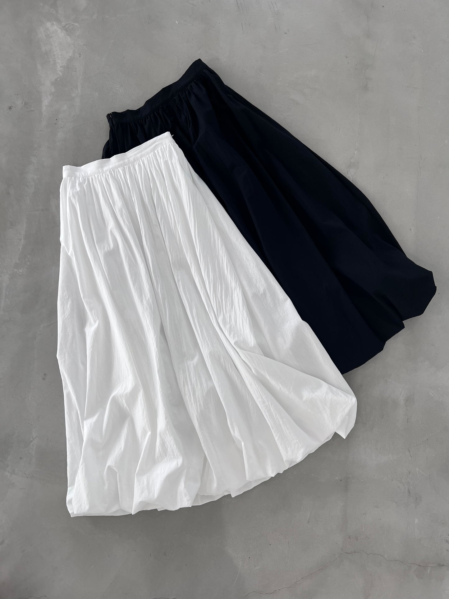 BALLOON SKIRT "WHITE"