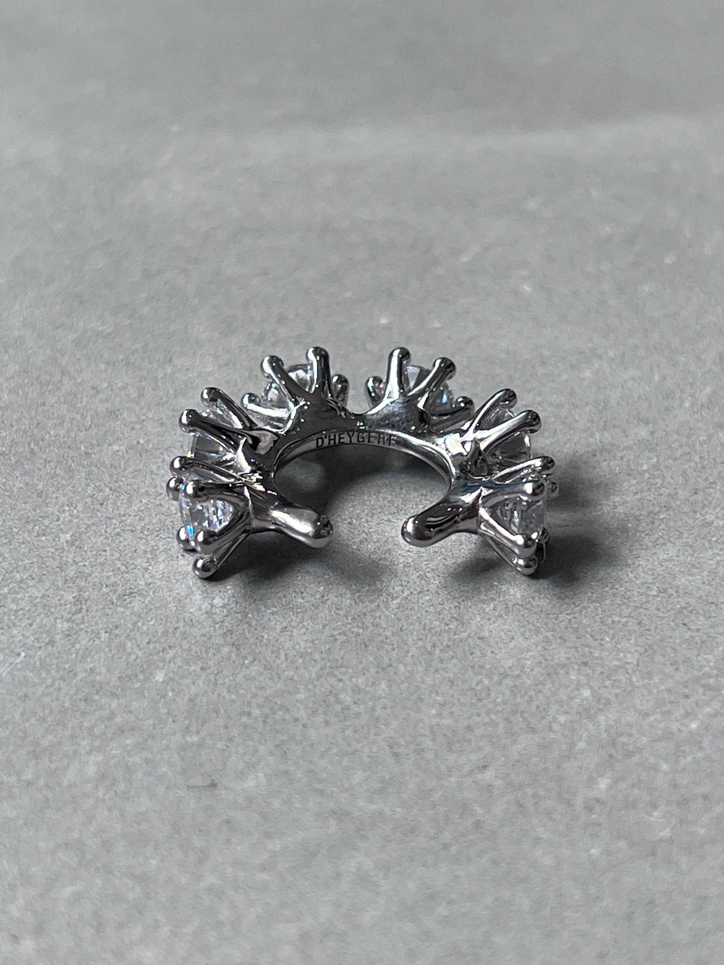 【D'HEYGERE】WHEEL EAR CUFF "SILVER"