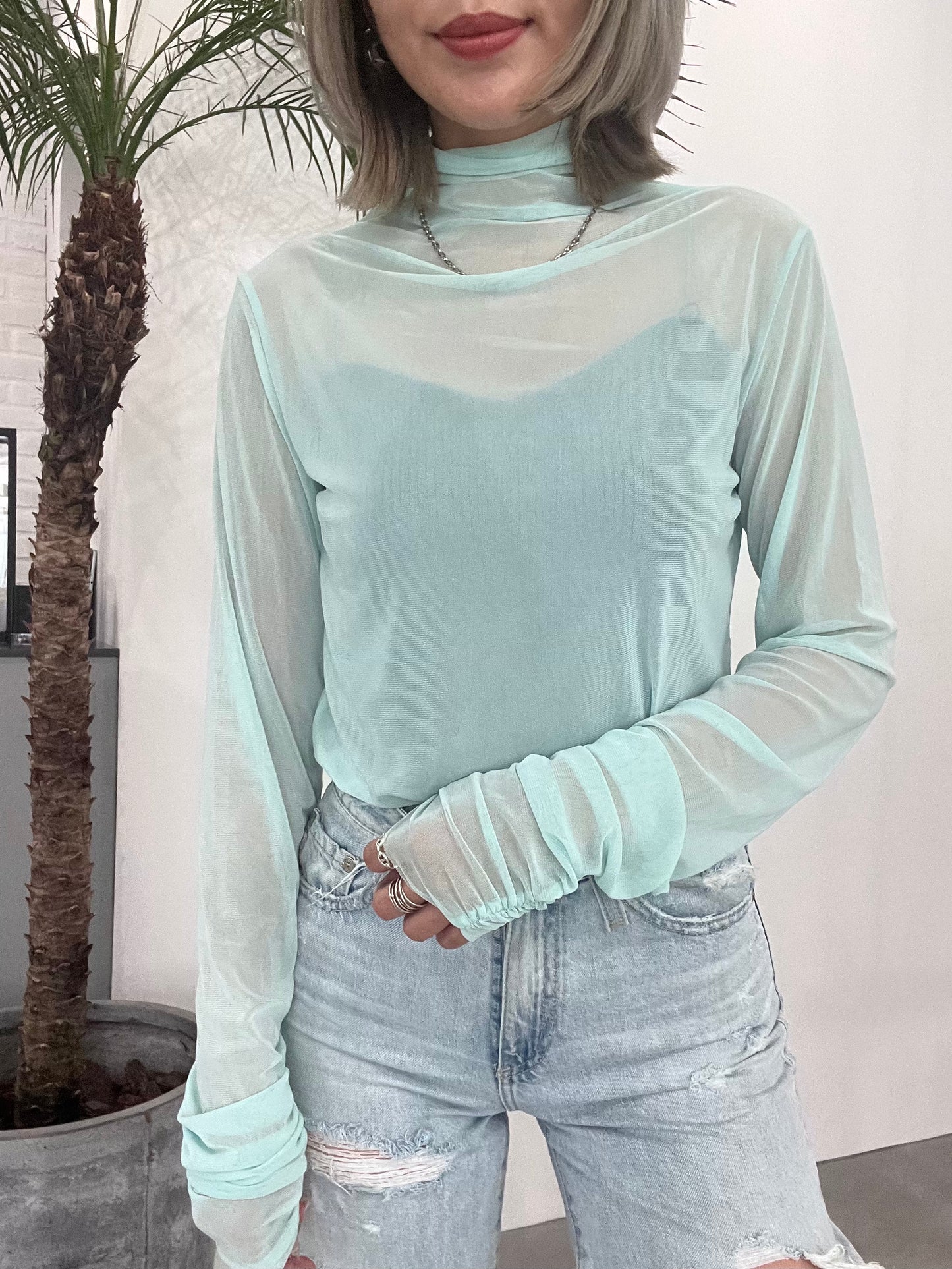 SHEER TOP "BLUE"