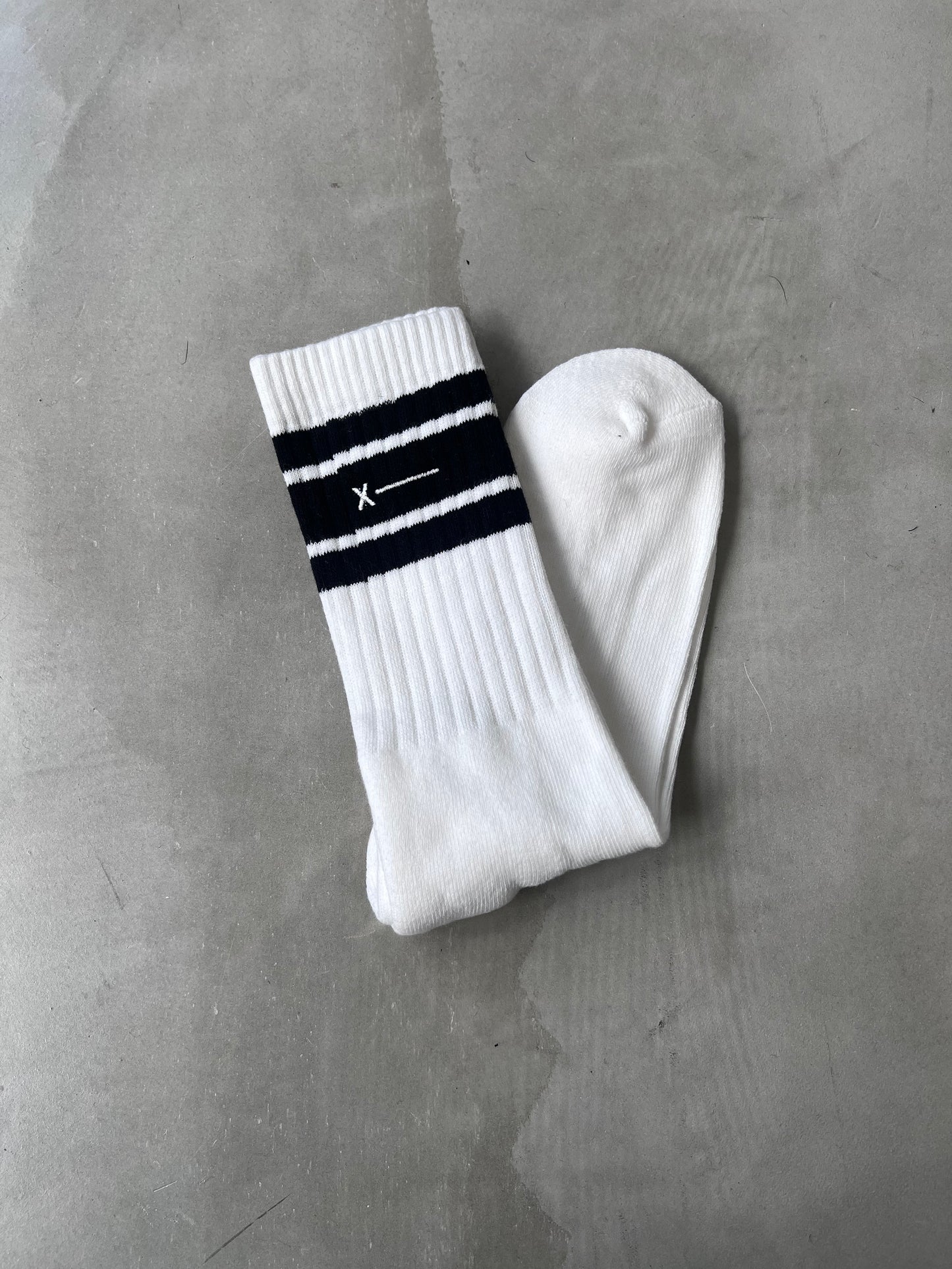 X-ONE BORDER SOCKS