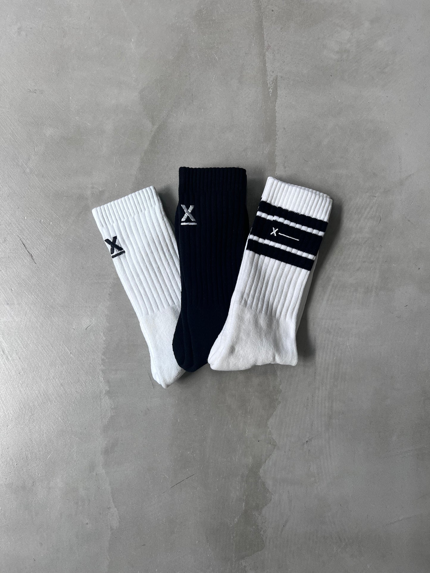 X-ONE BORDER SOCKS